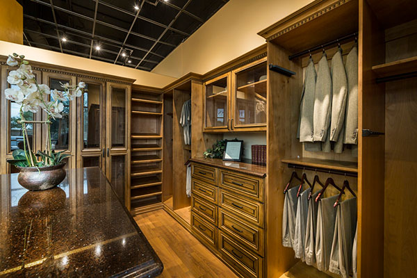 Luxury Closets - Classy Closets